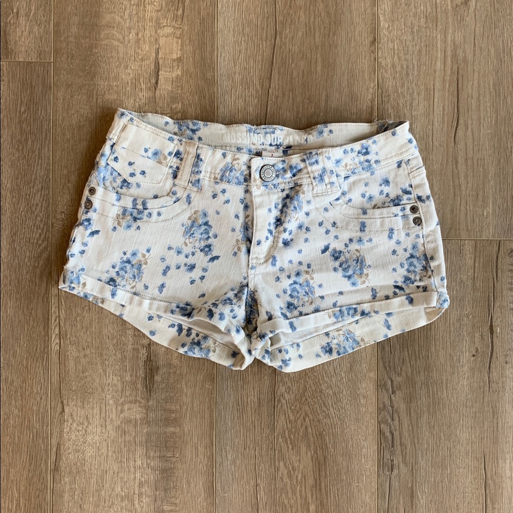 Floral print shorts